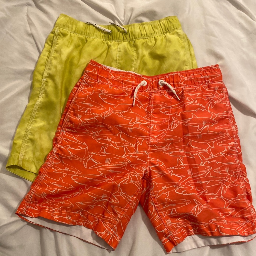 GAP Kids boys swim trunks Size L.
